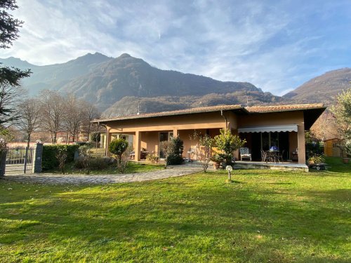 Villa in Porlezza