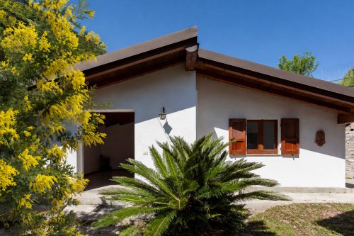 Vrijstaande woning in Tremezzina