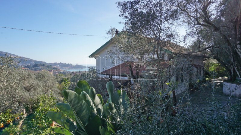 Einfamilienhaus in Lerici