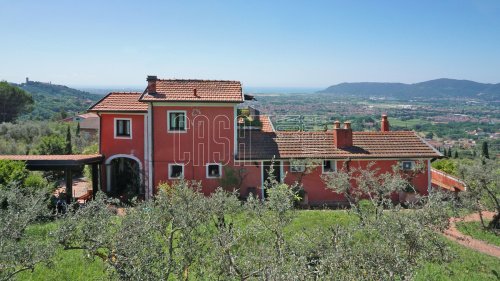 Villa in Fosdinovo