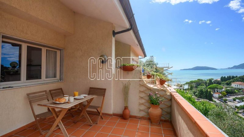 Fristående lägenhet i Lerici