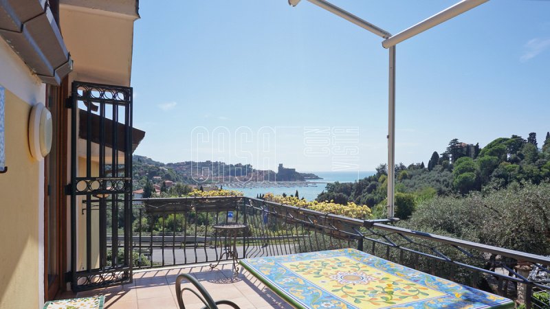 Self-contained apartment in Lerici