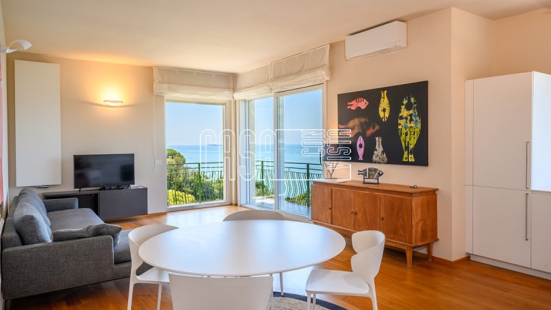 Apartment in Lerici