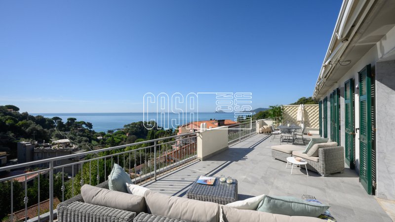 Penthouse in Lerici