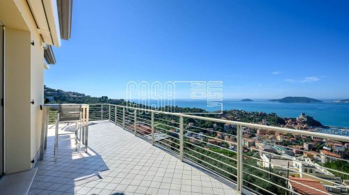 Eigenständiges Appartement in Lerici