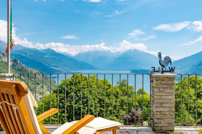 Casa indipendente a Pianello del Lario