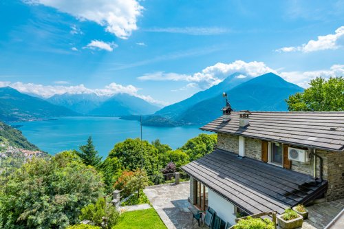 Casa independiente en Pianello del Lario