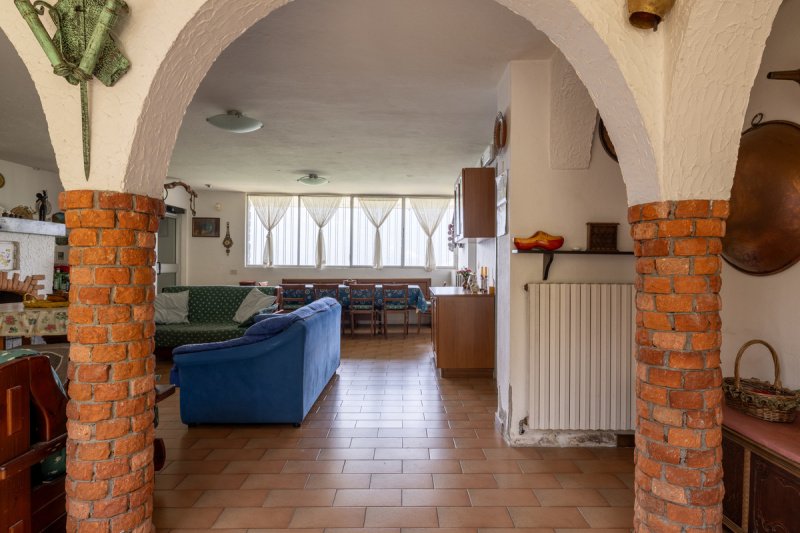 Detached house in Menaggio