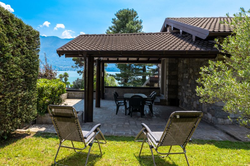 Detached house in Gera Lario