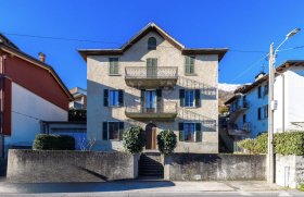 Casa independiente en Pianello del Lario