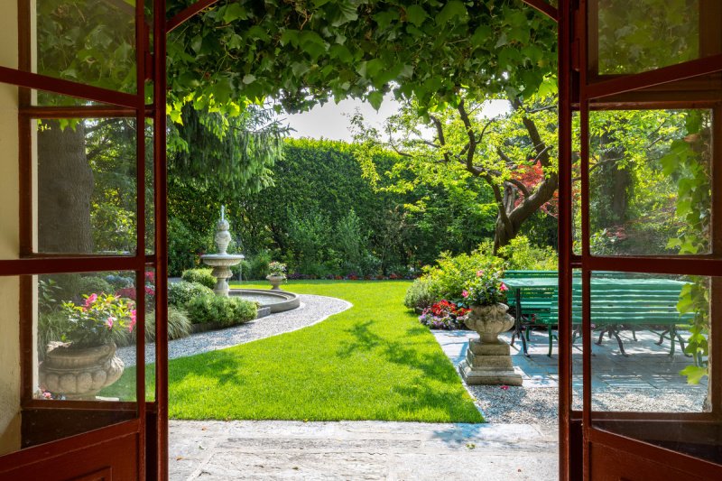 Особняк в Альта-Валле-Интельви