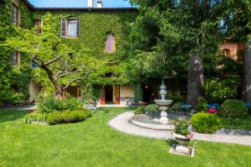 Особняк в Альта-Валле-Интельви