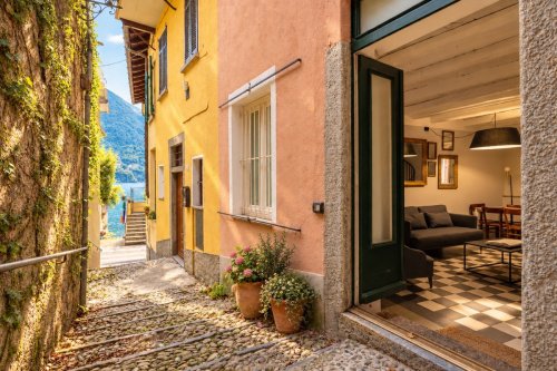 Appartement à Laglio