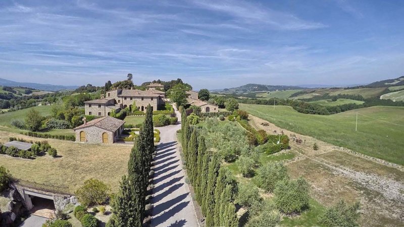 Apartment in Volterra