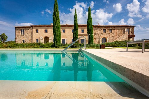Country house in Volterra