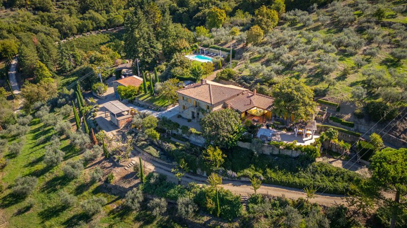 Сельский дом в Кастильон-Фьорентино