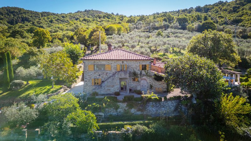 6 Bedrooms Country house for sale in Castiglion Fiorentino [796862] | Gate-away®