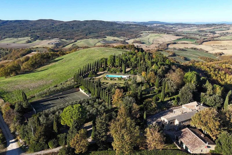 Country house in Casole d'Elsa