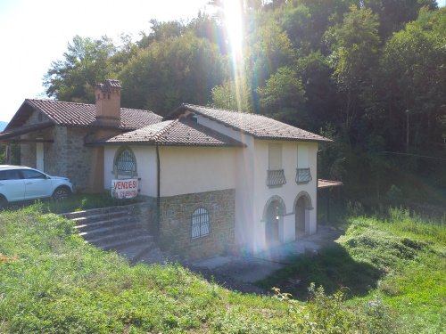 Villa en Camporgiano