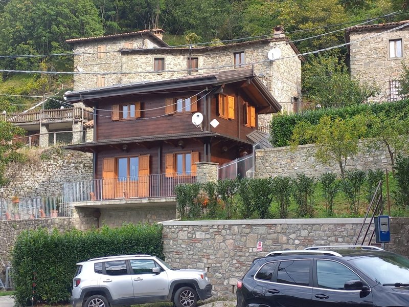 Casa independiente en Sillano Giuncugnano