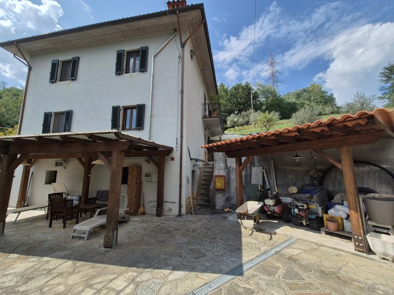 Maison individuelle à Gallicano