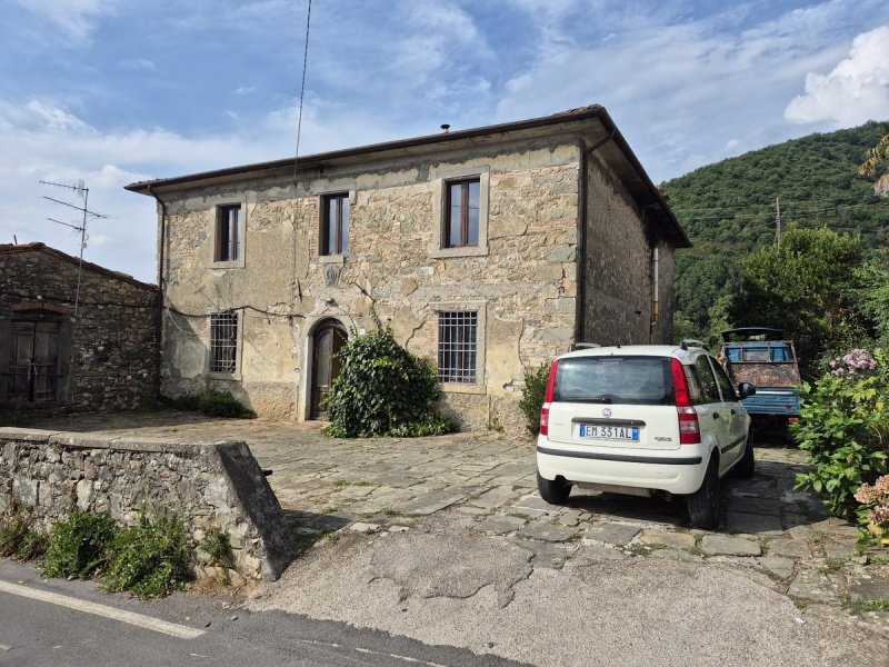 Maison individuelle à Fosciandora