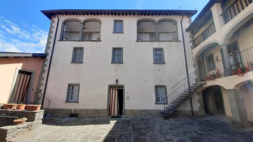 Casa semi-independiente en Villa Collemandina