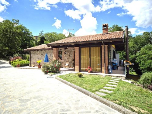 Country house in Camporgiano