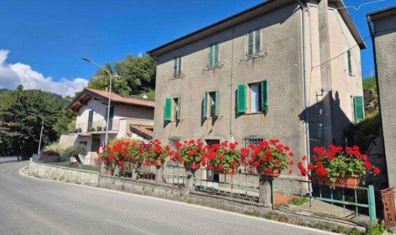 Vrijstaande woning in Minucciano