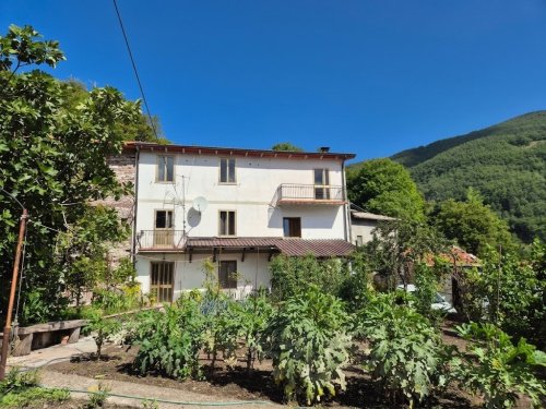 Huis in Vagli Sotto