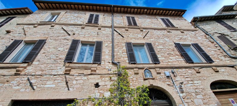 Appartement historique à Spello