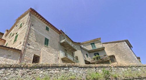 Casa semi indipendente a Giano dell'Umbria