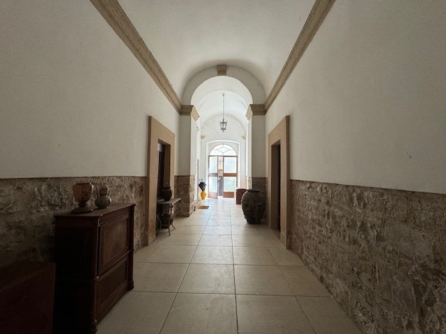 Историческая квартира в Спелло