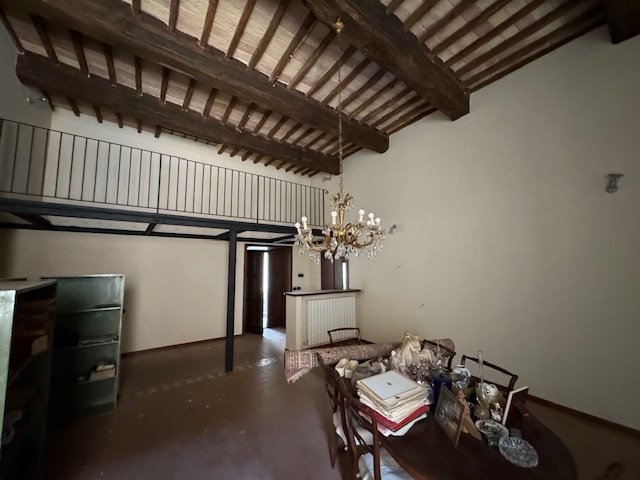 Историческая квартира в Спелло