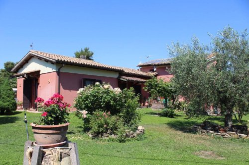 Detached house in Spello