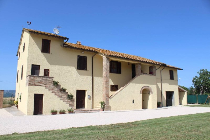 Bauernhaus in Bastia Umbra