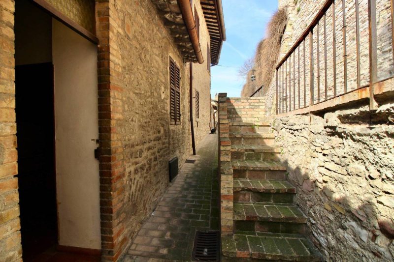 阿西西半独立房屋