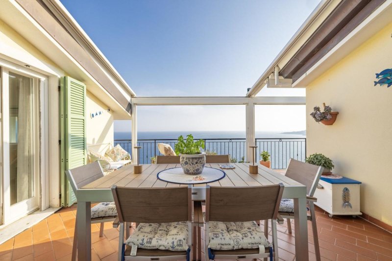 Attico a Ospedaletti