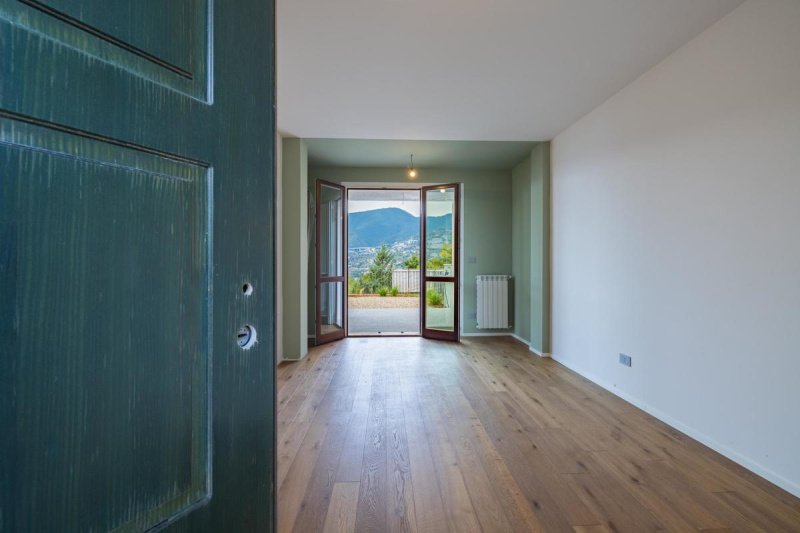 Lägenhet i Ospedaletti