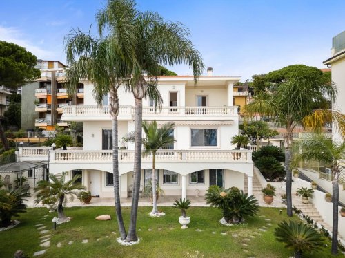 Villa in Sanremo