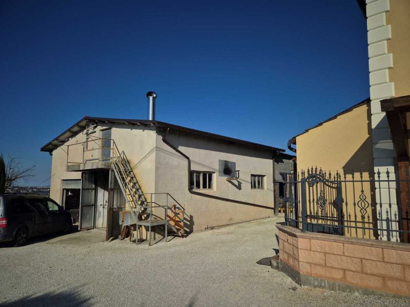 Huis op het platteland in Corridonia