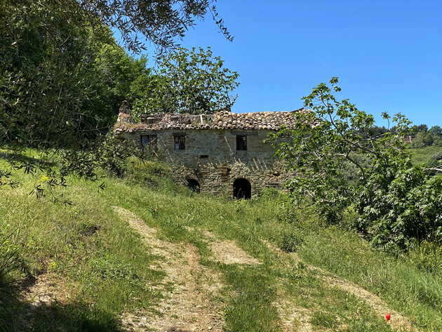 Huis op het platteland in Montefiore dell'Aso