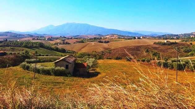 Hus på landet i Appignano del Tronto