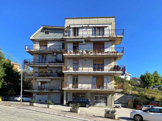 Apartment in Offida