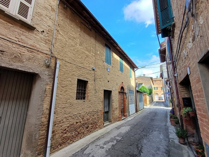 Casa geminada em Marsciano