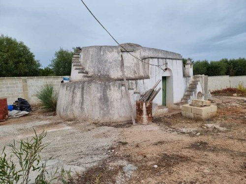 Trullo (Rundhaus) in Ostuni