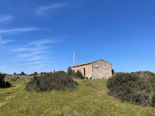 Casa de campo en Trinità d'Agultu e Vignola
