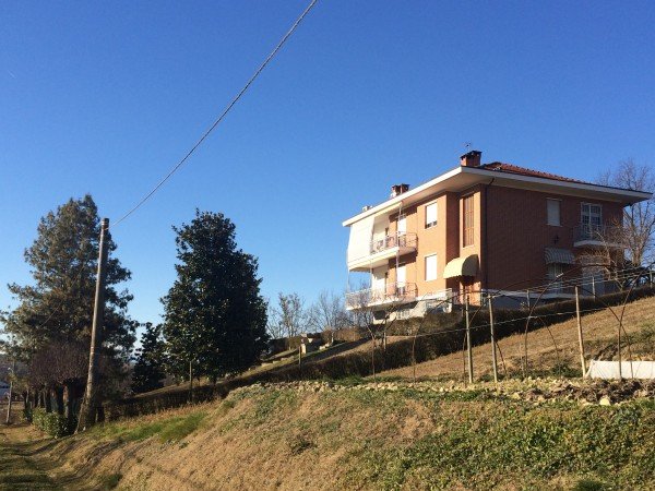 Huis in Villafranca d'Asti