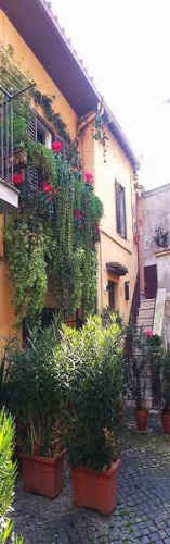House in Sutri