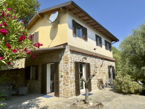 Einfamilienhaus in Dolceacqua